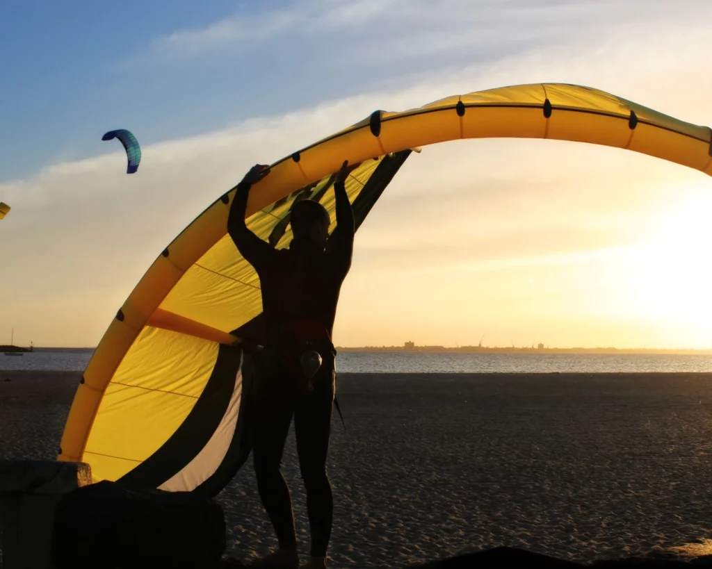 Kite et Wing à Salinas del Rey : Meilleurs spots, Cours, Séjours tout compris, Apprendre à Kite et Wing à Salinas del Rey